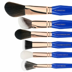 Golden Triangle Phase III Complete 15pc. Brush Set with Pouch - comprar en línea