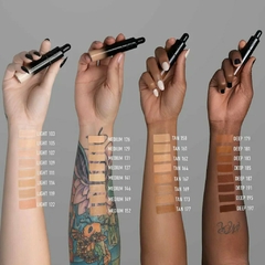 Good Apple Lightweight Full-Coverage Concealer en internet