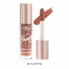 Fill-In Thirsty Colored Plumping Gloss en internet