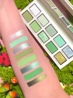 P.Louise You Give Me Butterflies Palette