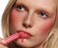 THE TINTED LIP LAYER - comprar en línea