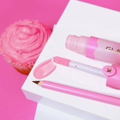 Pink Frosting Lip Kit en internet