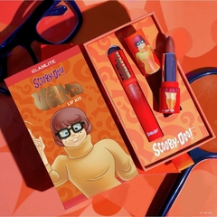 Scooby-Doo™ x Glamlite Velma Lip Kit - comprar en línea