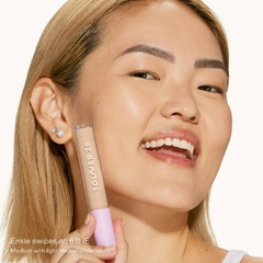 Swipe All-Over Hydrating Serum Concealer - comprar en línea