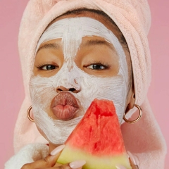 Watermelon Glow Hyaluronic Clay Pore-Tight Facial Mask en internet