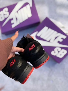 Nk Dunk Negro Rojo G5 - comprar online