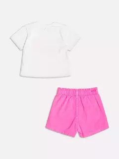 CONJUNTO SHORTS MARGARIDAS COM BLUSA MOMI - Bolhinhas de Sabão