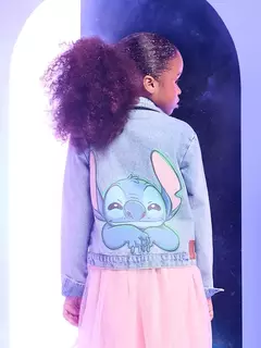 Jaqueta Jeans com Patch do Stitch - Bolhinhas de Sabão