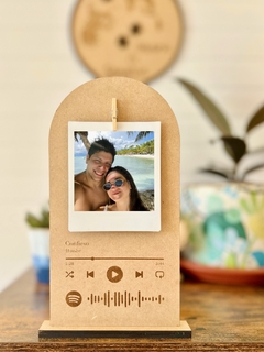 Cuadro con Spotify (foto estilo Polaroid) - comprar online