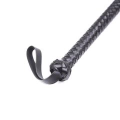 201667 | Chicote Longo Trançado com Detalhe de Coração na Ponta e Alça para Punho – 3R IMPORT – SD-175 na internet