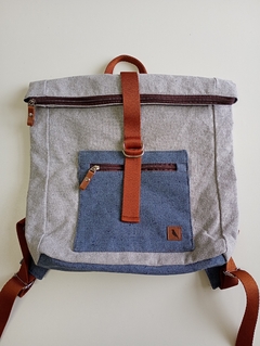 Mochila Rebeca Cinza e Azul Mescla
