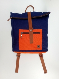 Mochila Rebeca azul com laranja