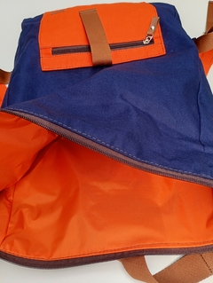 Mochila Rebeca azul com laranja - Macabéa Acessórios