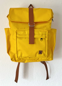 Mochila Aninha Amarela - comprar online