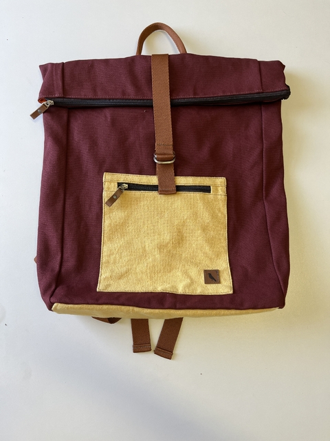 Mochila Rebeca Bordô e Amarelo