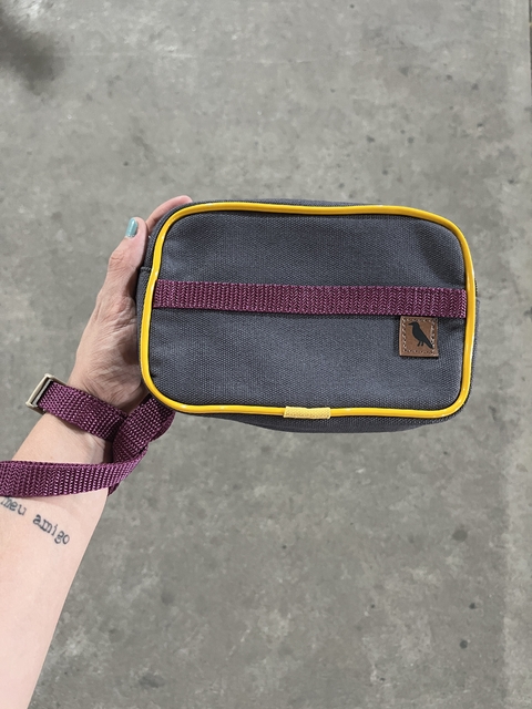 Pochete PP Grafite e Amarelo