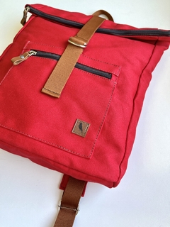 Mochila Rebeca Vermelha na internet