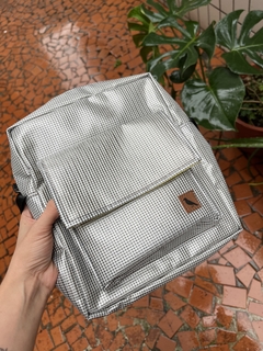 Bolsa Lila Plástica Prateada