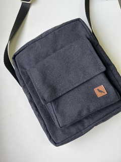 Bolsa Lila Preta na internet