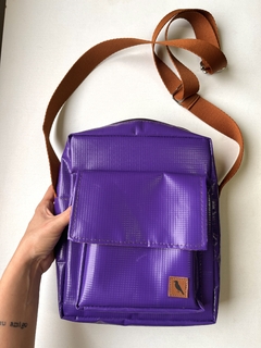 Bolsa Lila Plástica Roxa - comprar online