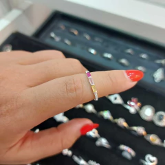 Anillo con Piedras.