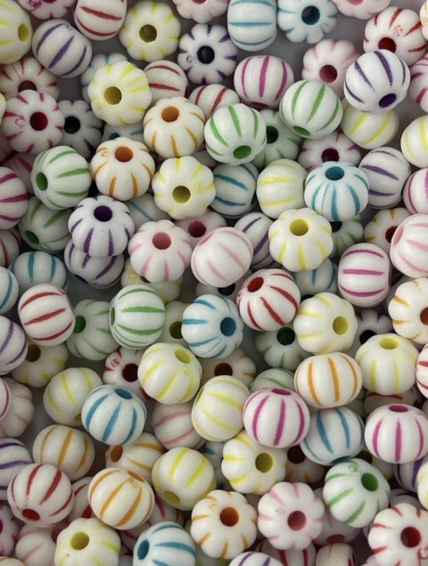 Bolitas plásticas N° 6.