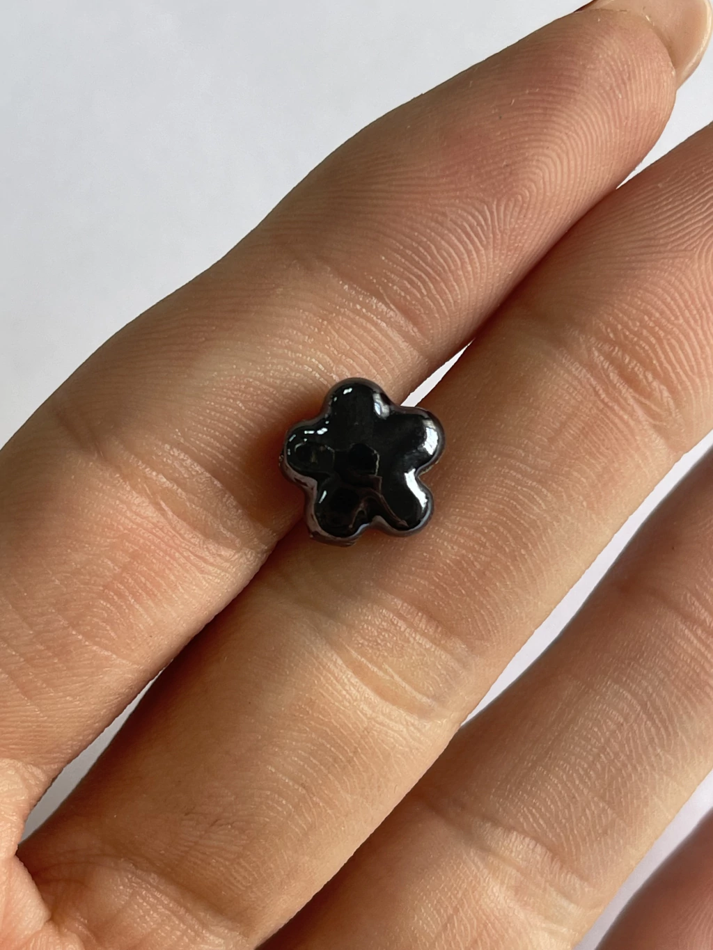 Pasante flor. Cerámica