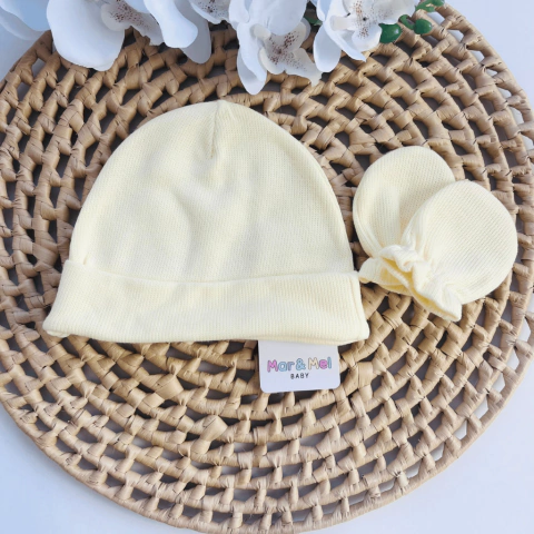 Kit Touca e Luvas em algodão amarelo
