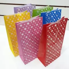 BOLSITAS DE PAPEL CON LUNARES X 10U (12x25)