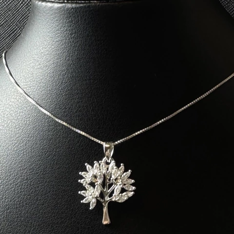 Colar árvore da vida