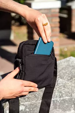 RIÑONERA BRO MINI MSN “LOOP” - comprar online