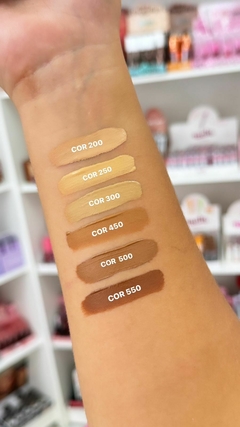 Base Líquida Matte Vegana ADVERSA