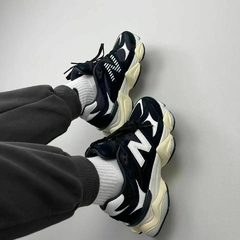 NEW BALANCE PRETO COM BRANCO na internet