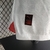 Camisa-away-reserva-milan-ii-23-24-puma-torcedor-branca-prata-escuro-vermelho-preto-masculina-energia-vibrante-da-cidade-milao-grande-box-gola-redonda-ac-milan-patrocinio-emirates-moda-gucci