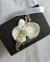 Acessório de cabelo para noiva arranjo pin Orquídea branca pérolas cristais PARIS - comprar online