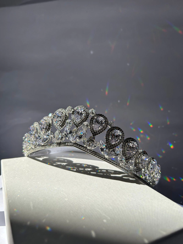 Acessório Noiva Coroa Tiara DIANA F.
