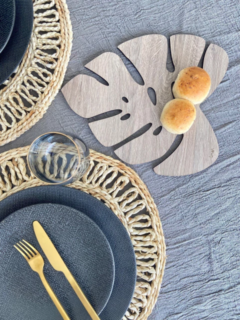 Posa fuente Monstera Baltico