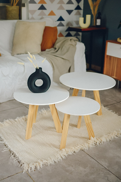 combo mesas renata x3 + alfombra + florero dona + ramos de regalo - Renata deco home