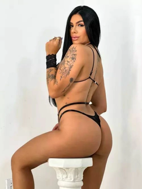 BODY CAMILA PRETO GG