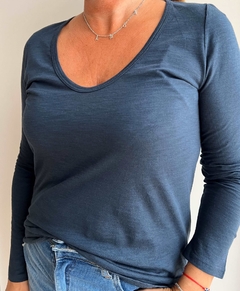 Remera Pluma Long en internet