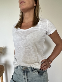Imagen de Remera Border