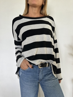 Sweater Raya