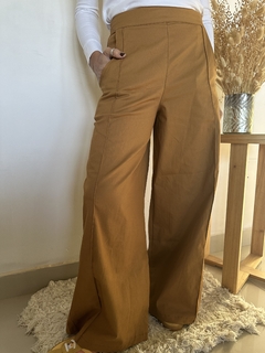 Pantalón Feliz en internet