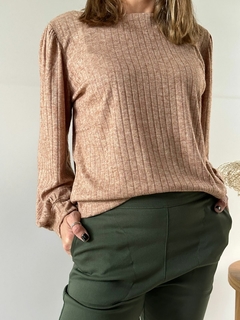 Sweater Pepe en internet