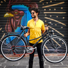 Imagen de Grafito Personalizada con tu Nombre y Accesorios