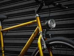 Urbana Ultraligera Dorado Zaeta Personalizada con tu Nombre y Accesorios en internet