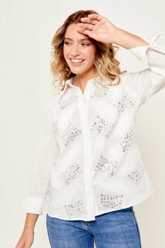 Camisa Briana bordado hojas lentejuelas art4090 Fr en internet