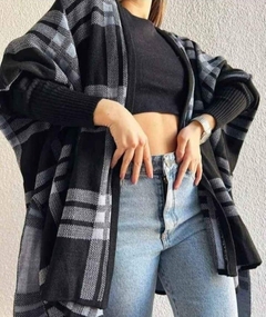 Poncho Cata Lana amplio T.U Rch - comprar online