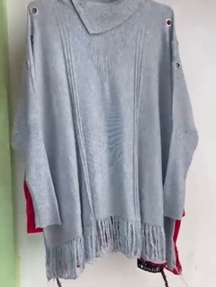 Poncho Cecilia cuello polera y detalle hombro T.U amplio Cla - tienda online