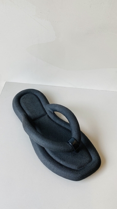 Chinelo Flip-Flop Preto na internet